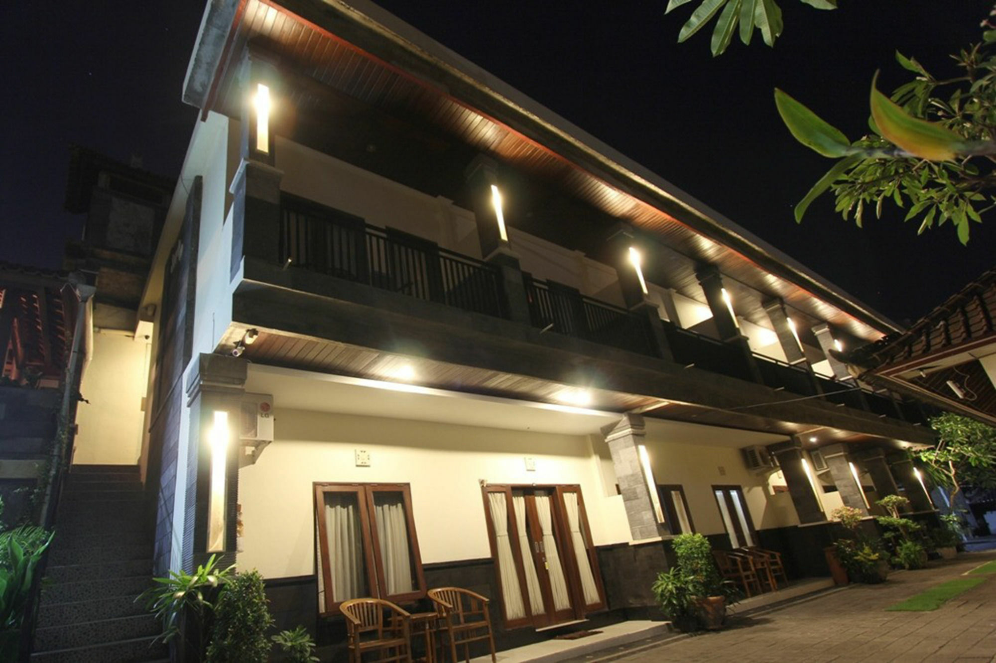 Surya Inn Kuta  Luaran gambar